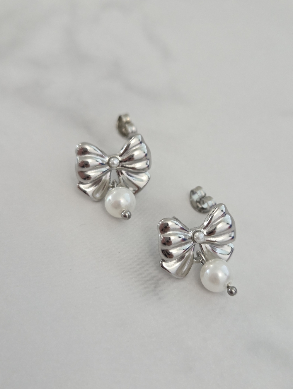 Dainty Silver Bow & Pearl Statement Earrings Elegant Everyday Jewelry - Picture 10 of 11